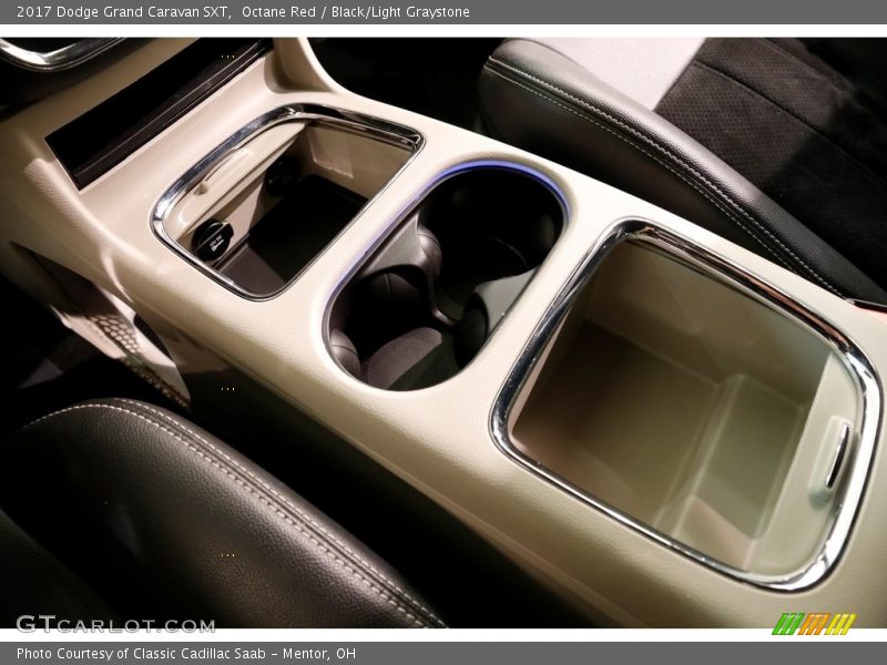 Octane Red / Black/Light Graystone 2017 Dodge Grand Caravan SXT