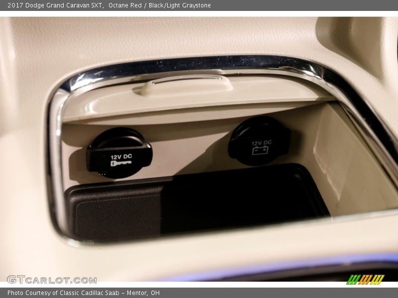 Octane Red / Black/Light Graystone 2017 Dodge Grand Caravan SXT