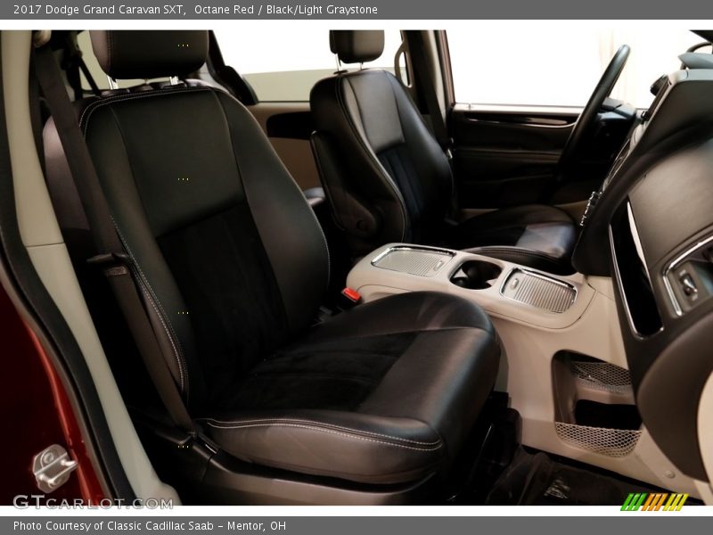 Octane Red / Black/Light Graystone 2017 Dodge Grand Caravan SXT
