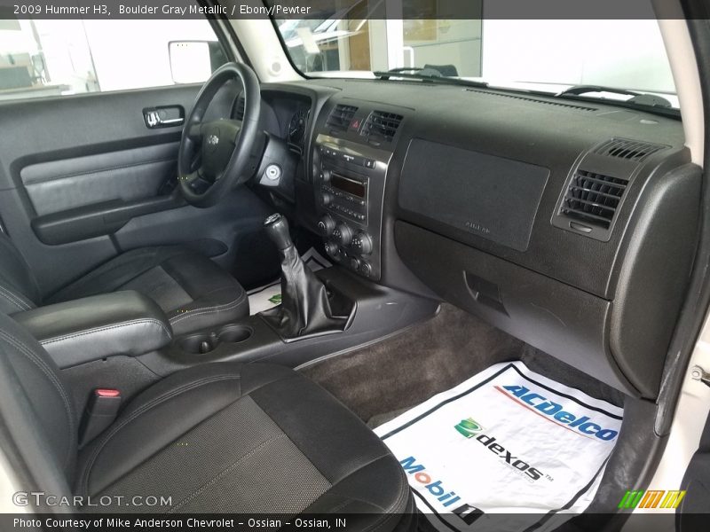 Boulder Gray Metallic / Ebony/Pewter 2009 Hummer H3