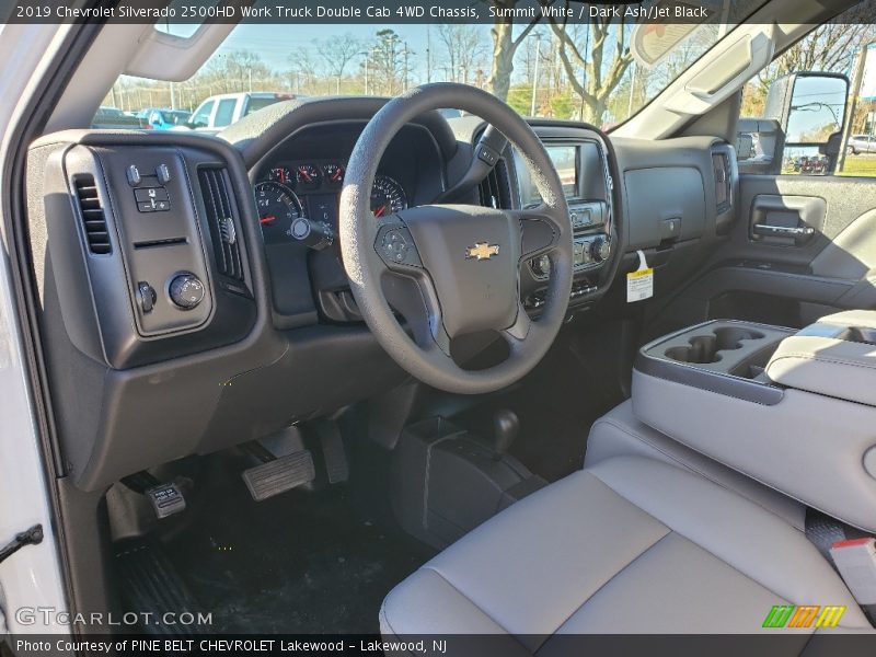 Summit White / Dark Ash/Jet Black 2019 Chevrolet Silverado 2500HD Work Truck Double Cab 4WD Chassis