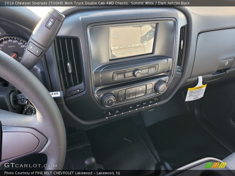 Summit White / Dark Ash/Jet Black 2019 Chevrolet Silverado 2500HD Work Truck Double Cab 4WD Chassis