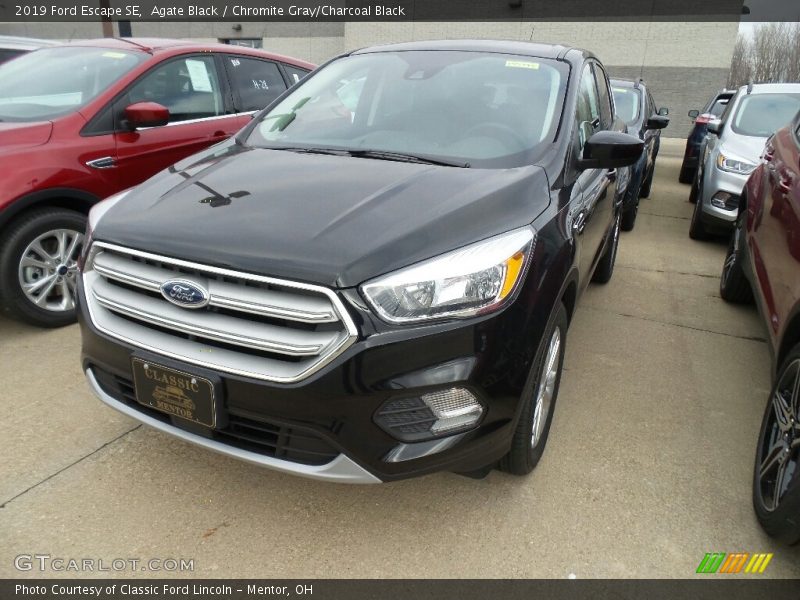 Agate Black / Chromite Gray/Charcoal Black 2019 Ford Escape SE