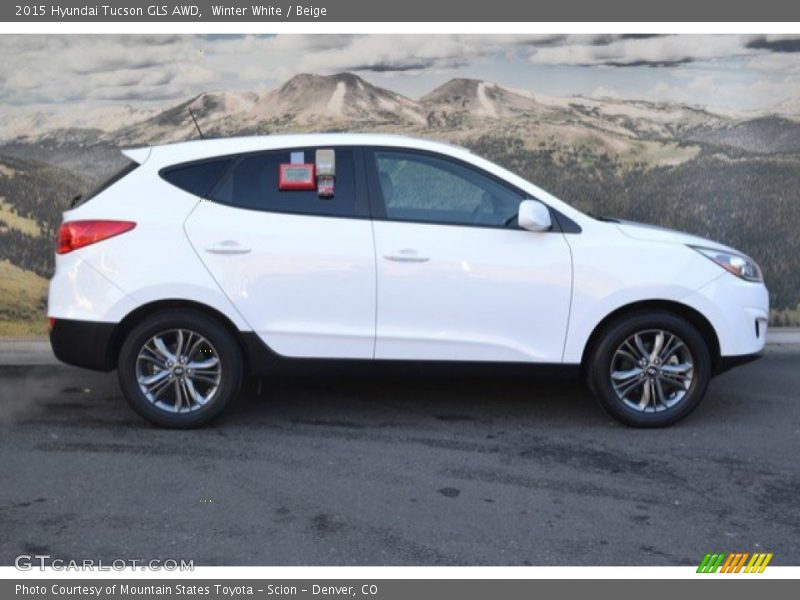 Winter White / Beige 2015 Hyundai Tucson GLS AWD