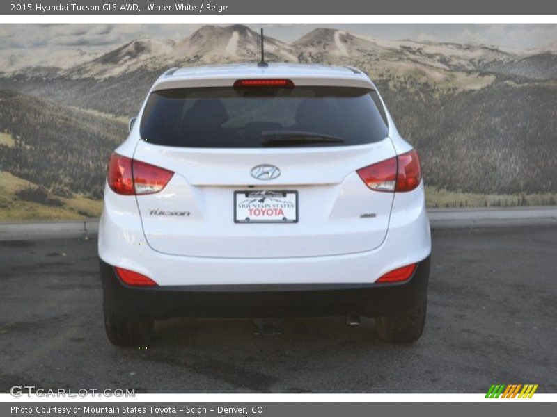 Winter White / Beige 2015 Hyundai Tucson GLS AWD
