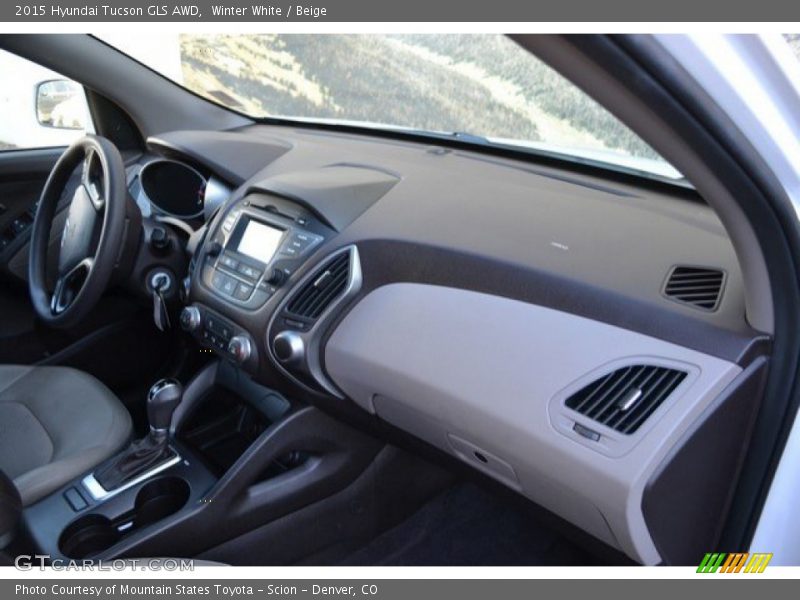 Winter White / Beige 2015 Hyundai Tucson GLS AWD