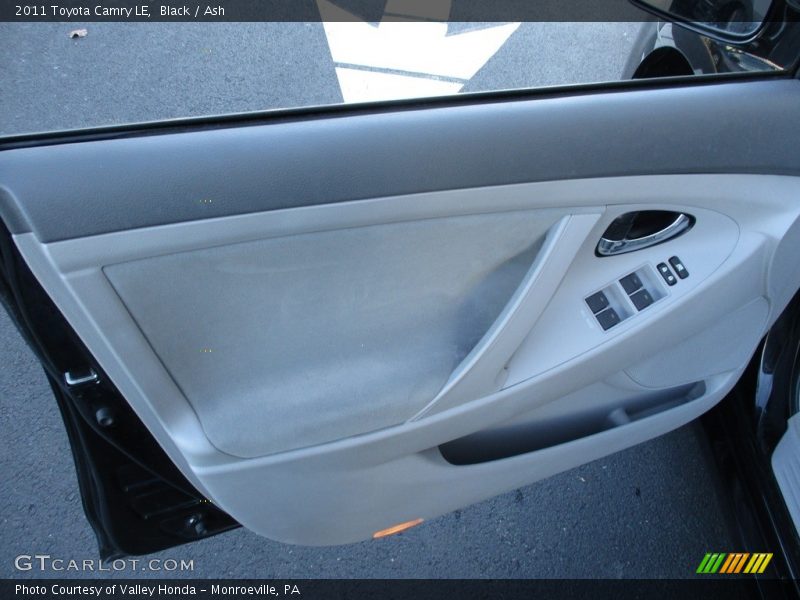 Black / Ash 2011 Toyota Camry LE