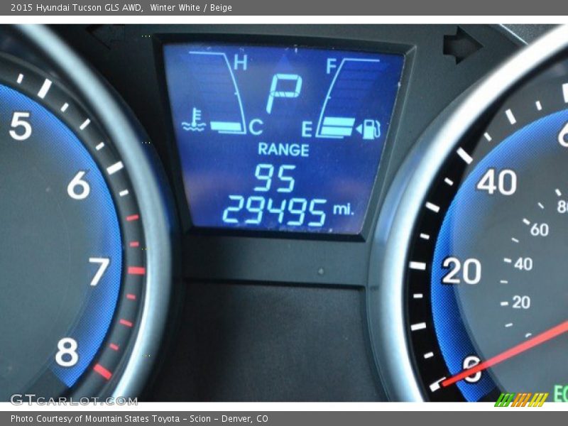 Winter White / Beige 2015 Hyundai Tucson GLS AWD