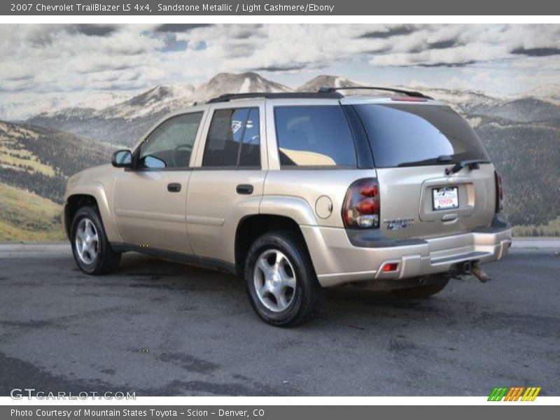 Sandstone Metallic / Light Cashmere/Ebony 2007 Chevrolet TrailBlazer LS 4x4