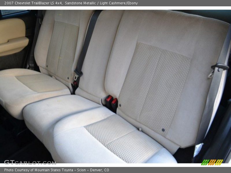 Sandstone Metallic / Light Cashmere/Ebony 2007 Chevrolet TrailBlazer LS 4x4