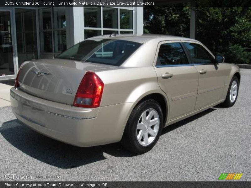 Linen Gold Metallic / Dark Slate Gray/Light Graystone 2005 Chrysler 300 Touring