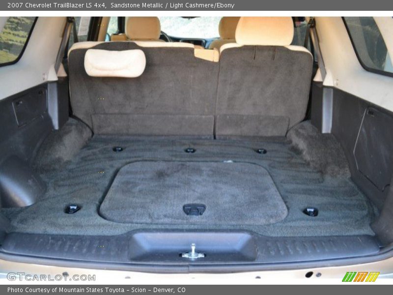 Sandstone Metallic / Light Cashmere/Ebony 2007 Chevrolet TrailBlazer LS 4x4