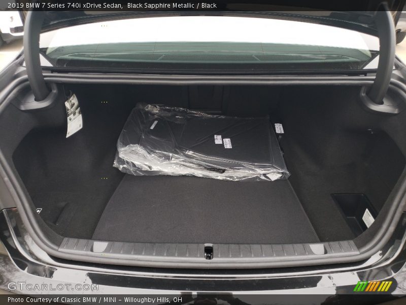  2019 7 Series 740i xDrive Sedan Trunk