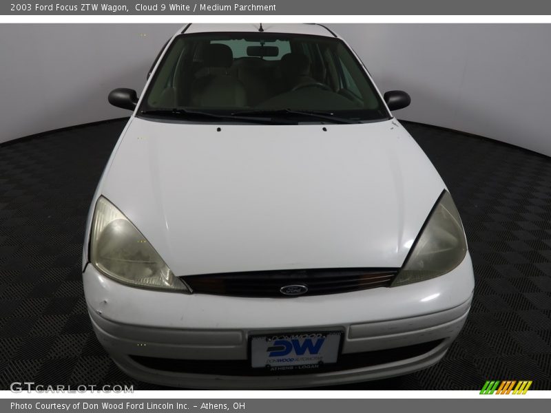 Cloud 9 White / Medium Parchment 2003 Ford Focus ZTW Wagon