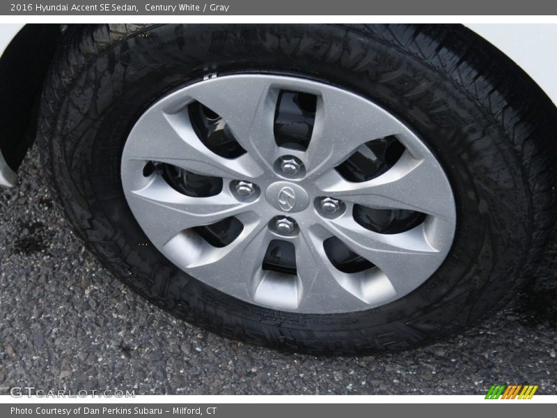 Century White / Gray 2016 Hyundai Accent SE Sedan