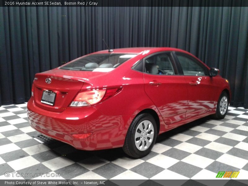 Boston Red / Gray 2016 Hyundai Accent SE Sedan