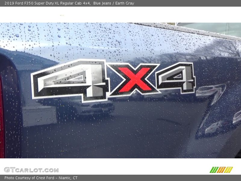  2019 F350 Super Duty XL Regular Cab 4x4 Logo