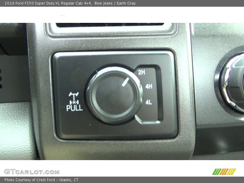 Controls of 2019 F350 Super Duty XL Regular Cab 4x4