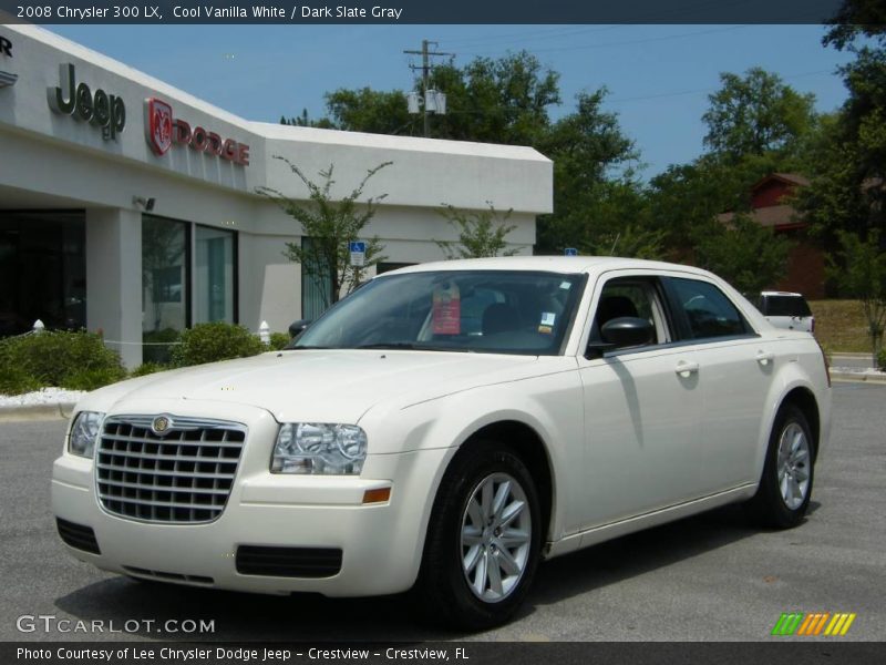 Cool Vanilla White / Dark Slate Gray 2008 Chrysler 300 LX