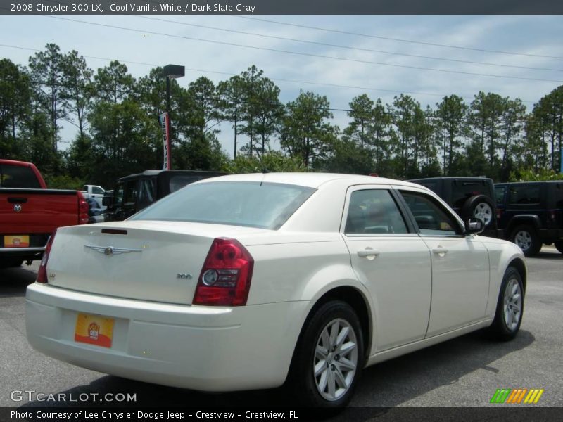 Cool Vanilla White / Dark Slate Gray 2008 Chrysler 300 LX