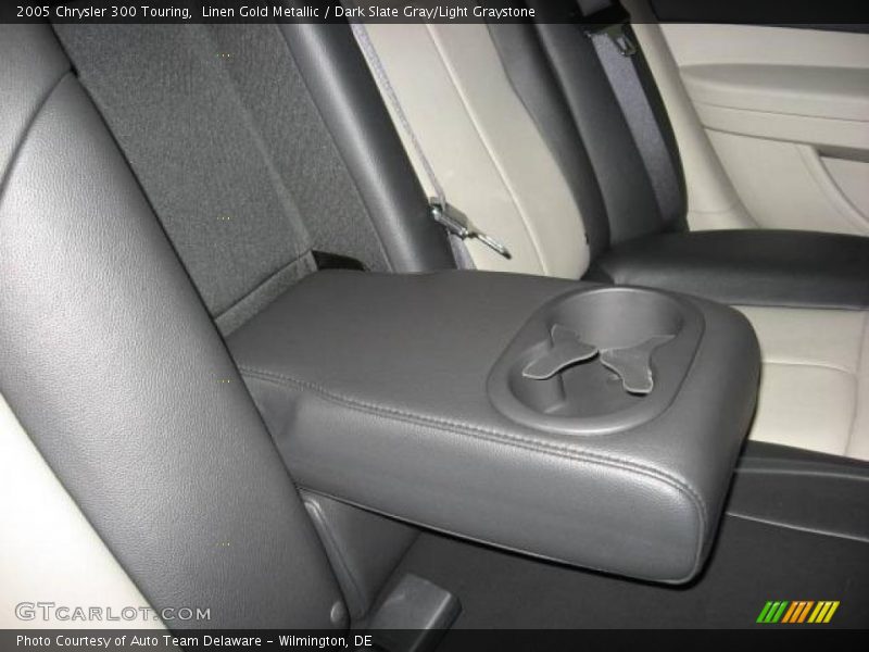 Linen Gold Metallic / Dark Slate Gray/Light Graystone 2005 Chrysler 300 Touring