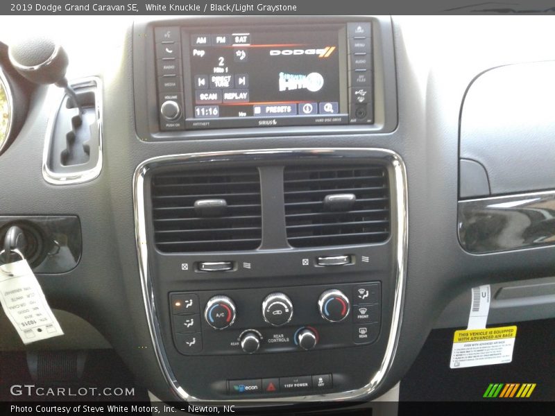 White Knuckle / Black/Light Graystone 2019 Dodge Grand Caravan SE