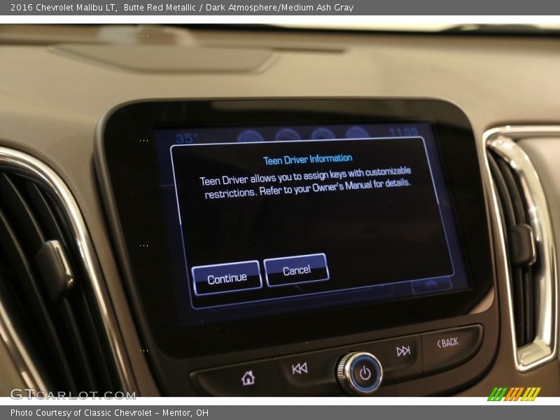 Butte Red Metallic / Dark Atmosphere/Medium Ash Gray 2016 Chevrolet Malibu LT