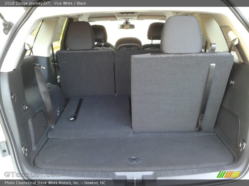 Vice White / Black 2018 Dodge Journey SXT