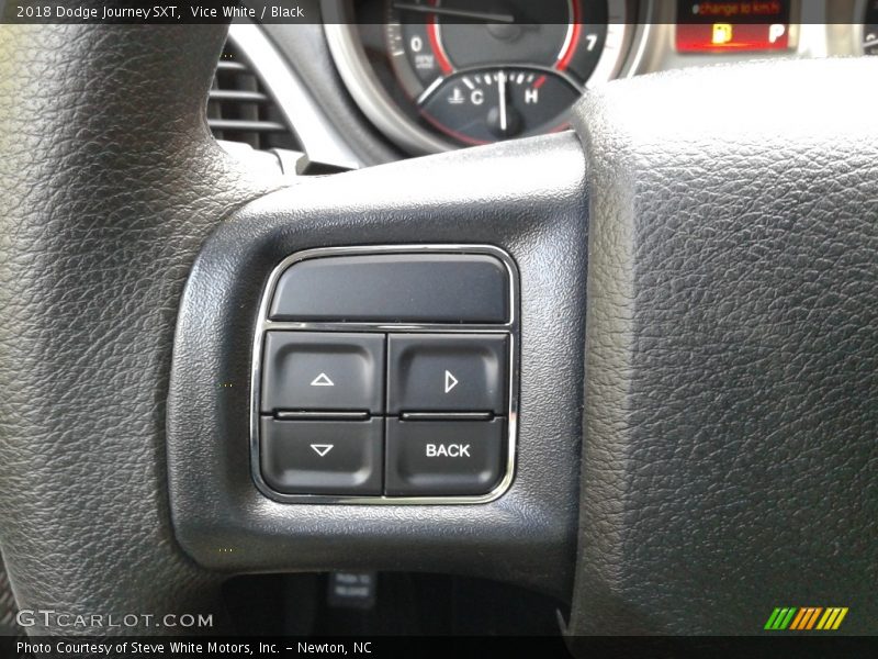 Vice White / Black 2018 Dodge Journey SXT
