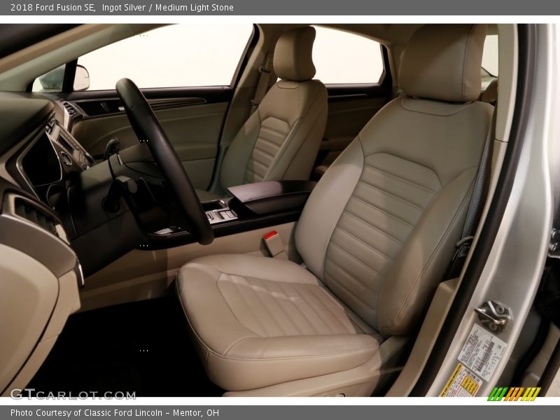 Ingot Silver / Medium Light Stone 2018 Ford Fusion SE
