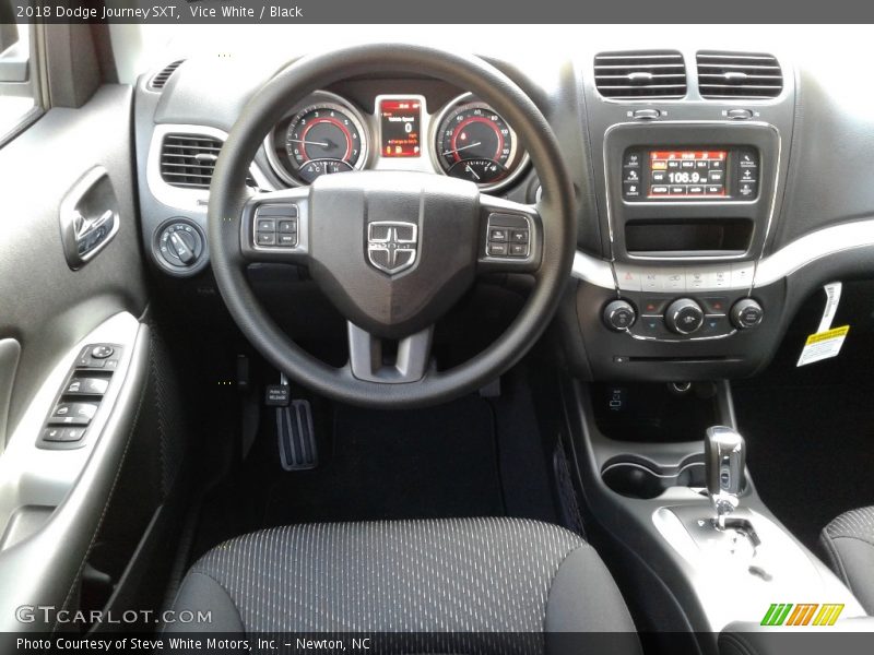 Vice White / Black 2018 Dodge Journey SXT