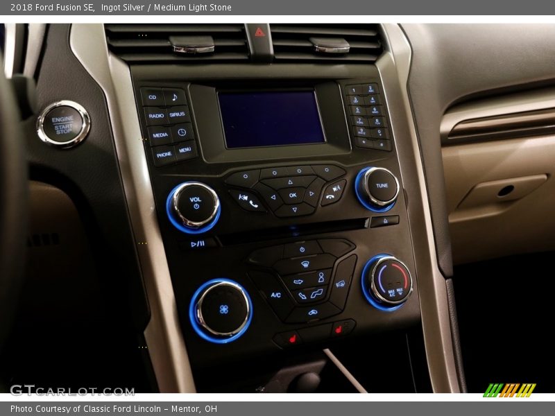 Ingot Silver / Medium Light Stone 2018 Ford Fusion SE