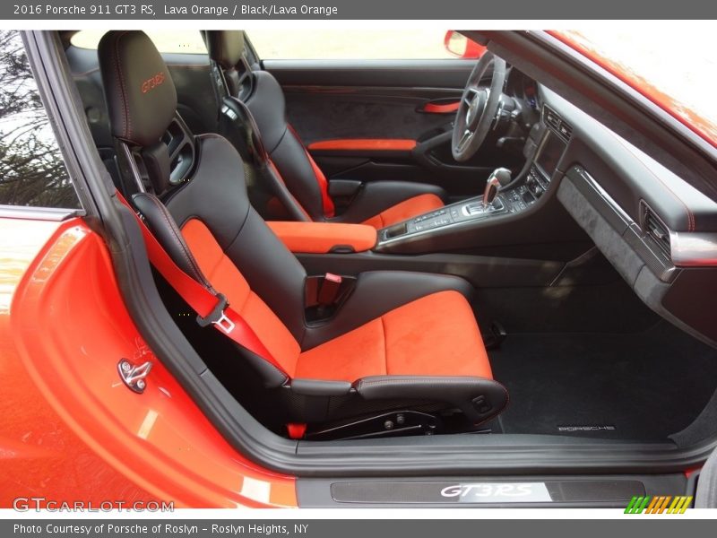Front Seat of 2016 911 GT3 RS