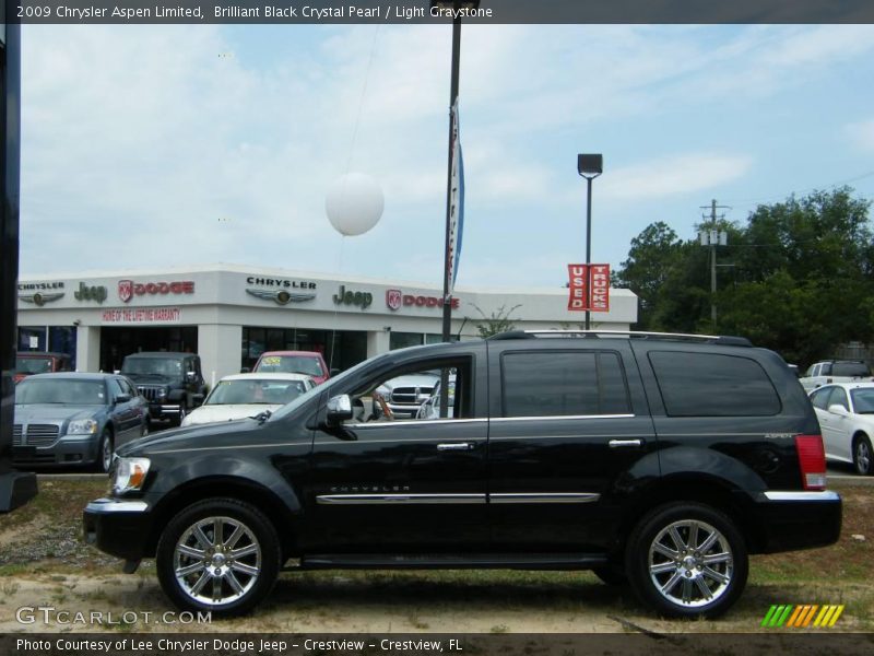 Brilliant Black Crystal Pearl / Light Graystone 2009 Chrysler Aspen Limited