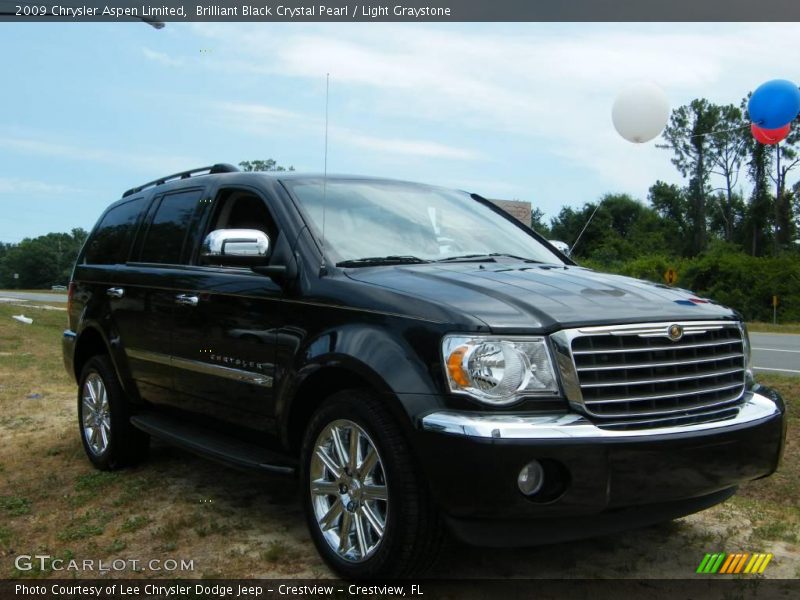Brilliant Black Crystal Pearl / Light Graystone 2009 Chrysler Aspen Limited