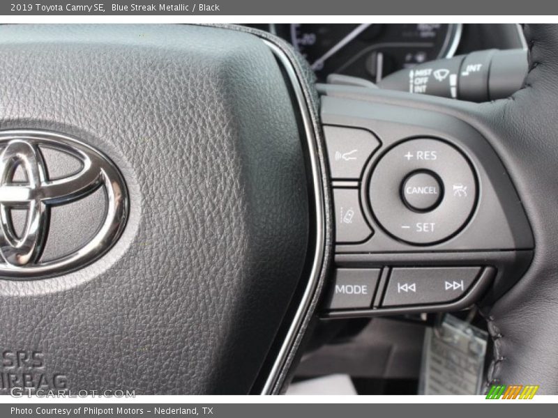 Blue Streak Metallic / Black 2019 Toyota Camry SE