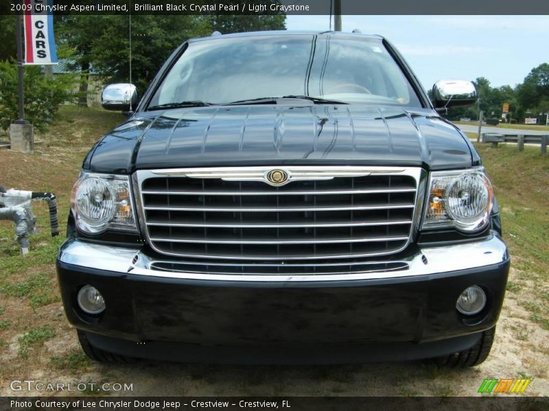 Brilliant Black Crystal Pearl / Light Graystone 2009 Chrysler Aspen Limited