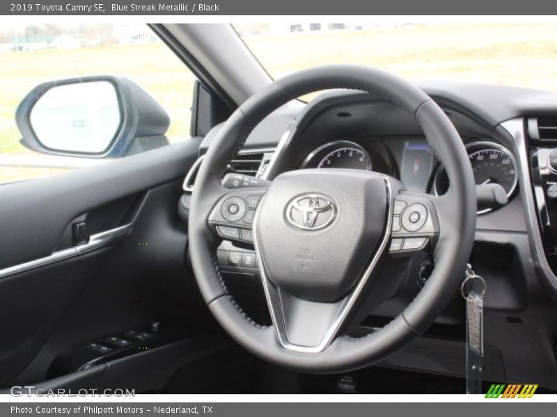Blue Streak Metallic / Black 2019 Toyota Camry SE
