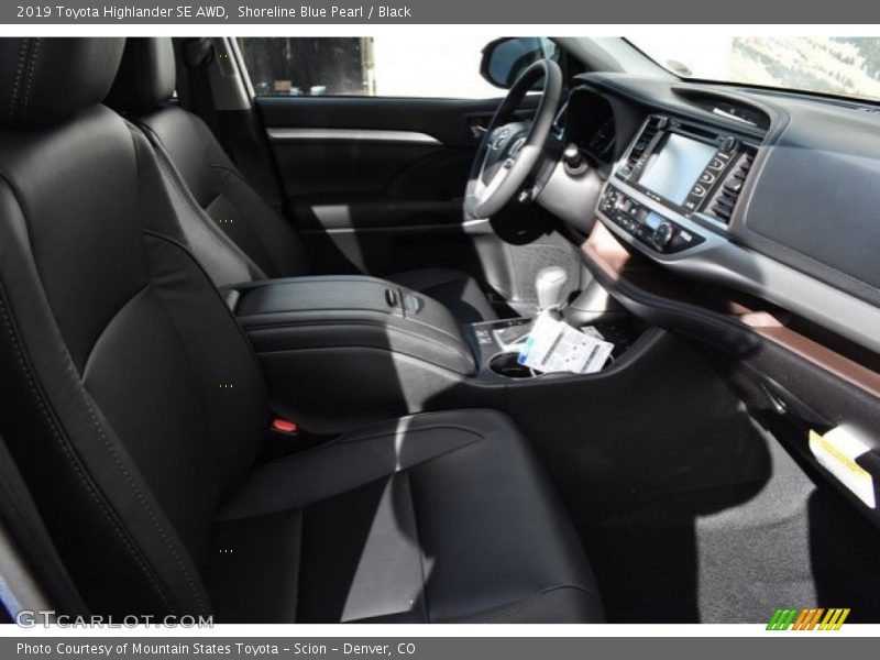 Shoreline Blue Pearl / Black 2019 Toyota Highlander SE AWD