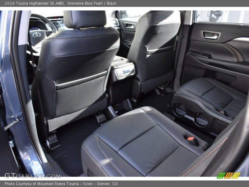 Shoreline Blue Pearl / Black 2019 Toyota Highlander SE AWD