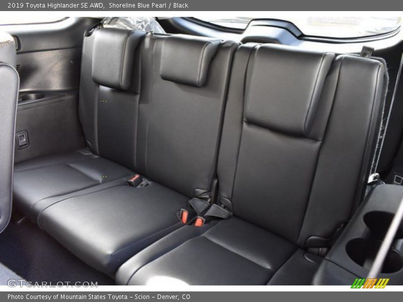 Shoreline Blue Pearl / Black 2019 Toyota Highlander SE AWD