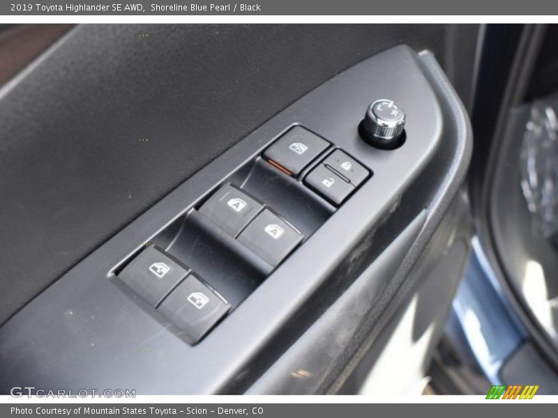 Shoreline Blue Pearl / Black 2019 Toyota Highlander SE AWD