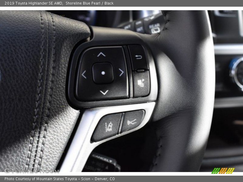 Shoreline Blue Pearl / Black 2019 Toyota Highlander SE AWD