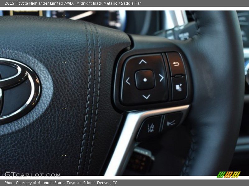 Midnight Black Metallic / Saddle Tan 2019 Toyota Highlander Limited AWD