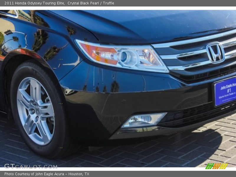 Crystal Black Pearl / Truffle 2011 Honda Odyssey Touring Elite