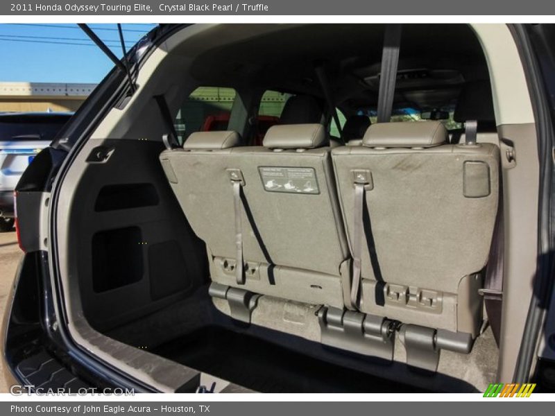 Crystal Black Pearl / Truffle 2011 Honda Odyssey Touring Elite