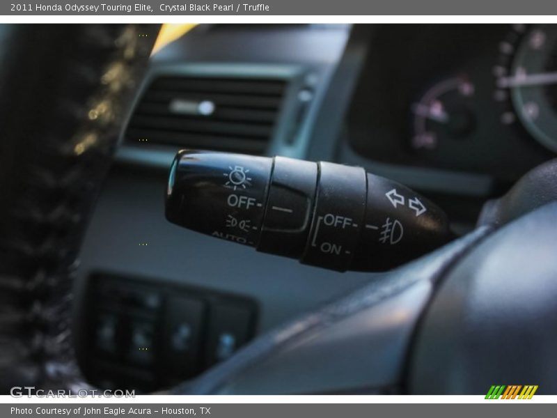 Crystal Black Pearl / Truffle 2011 Honda Odyssey Touring Elite