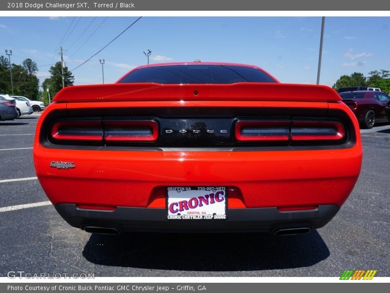 Torred / Black 2018 Dodge Challenger SXT