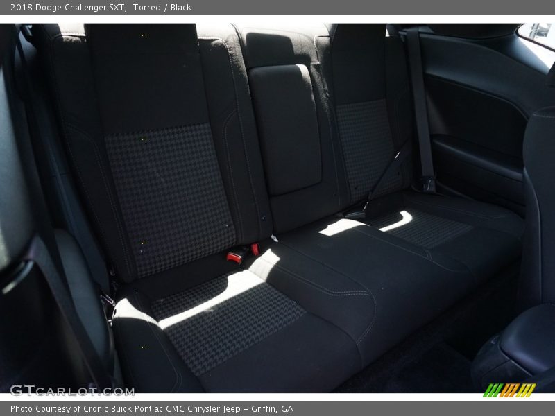 Torred / Black 2018 Dodge Challenger SXT