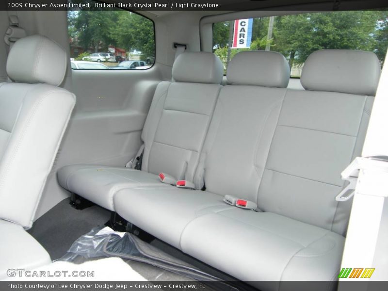 Brilliant Black Crystal Pearl / Light Graystone 2009 Chrysler Aspen Limited